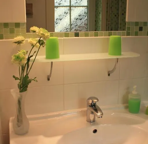 Logis Les Remparts Nocleg ze śniadaniem Bayeux