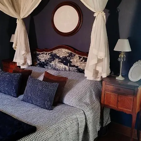 Couette-café Logis Les Remparts Bayeux