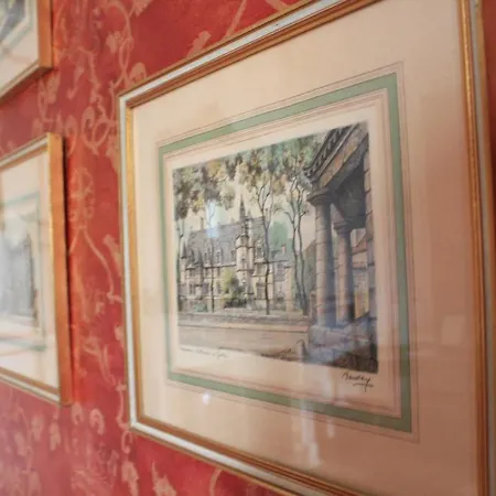 Logis Les Remparts Bayeux