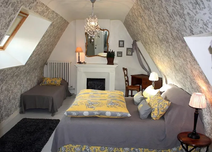 Alojamento de Acomodação e Pequeno-almoço Logis Les Remparts